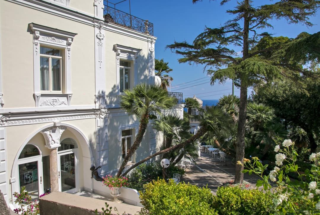 Luxury Villa Excelsior Parco — photo 1 of 1