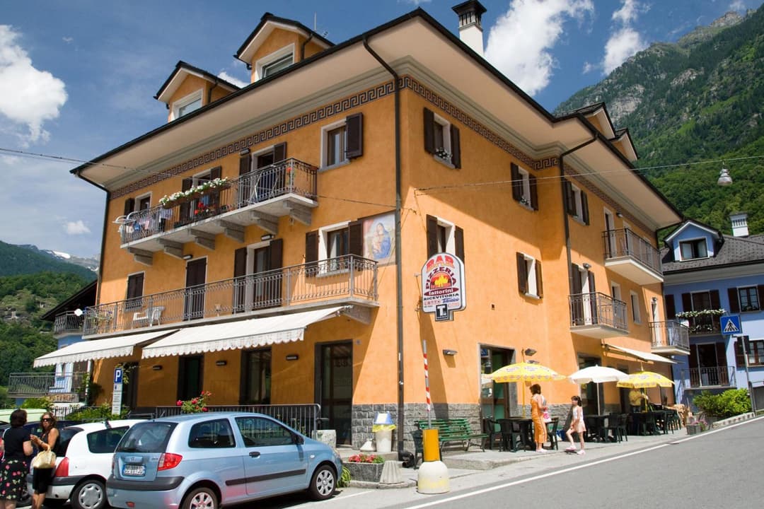 Casa Fattorini — photo 1 of 32
