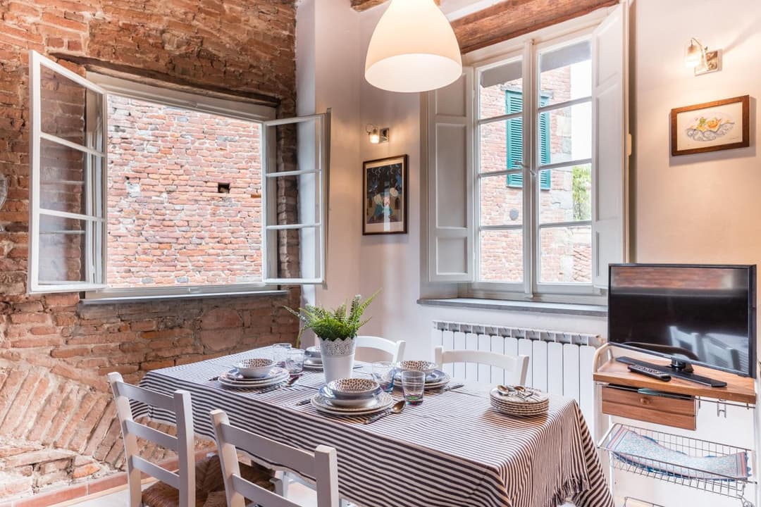 Rise and Smile Charming Penthouse — photo 1 of 42