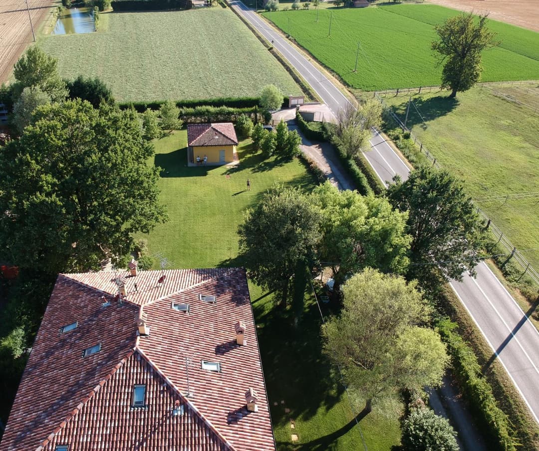 VIGORSO 41 COUNTRY HOUSE — photo 1 of 1