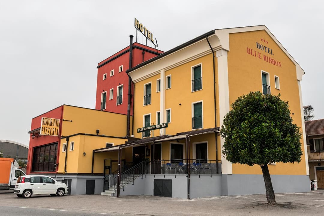 Hotel Blue Ribbon — photo 1 of 1