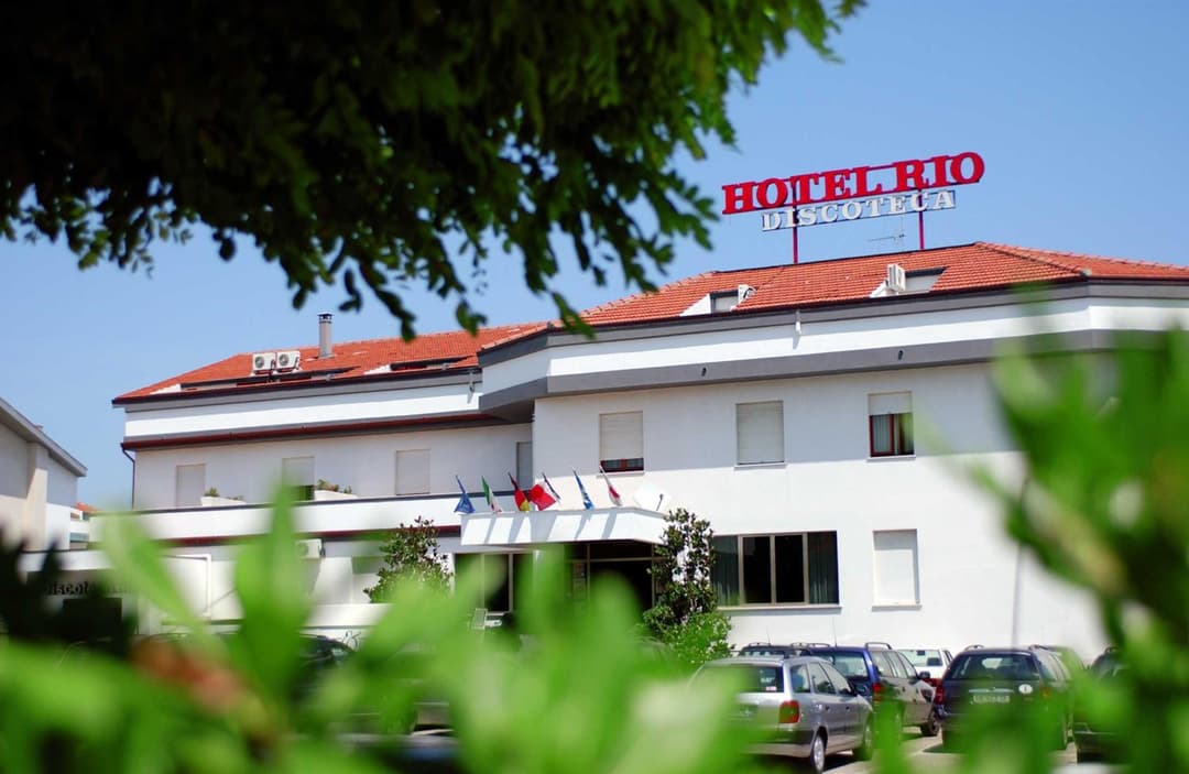 Hotel Rio — photo 1 of 46