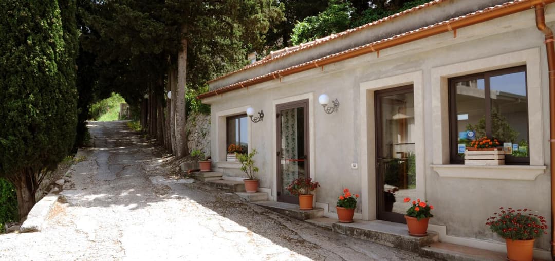 Albergo Villa Nobile — photo 1 of 49