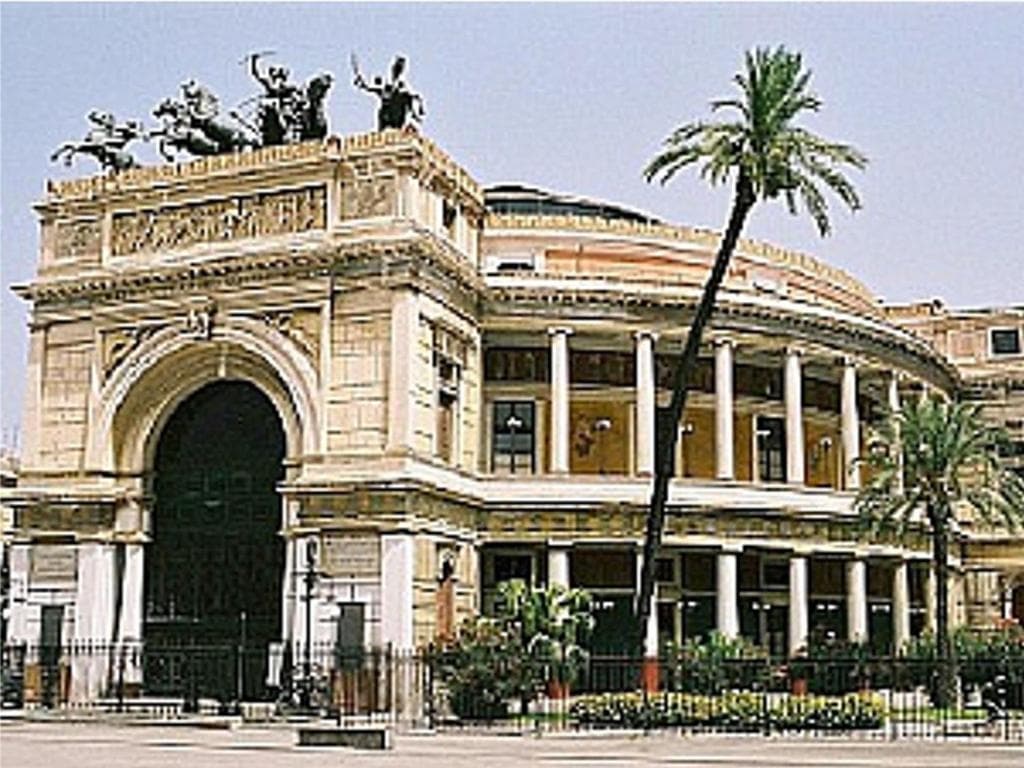 Casa Colorata — photo 1 of 1