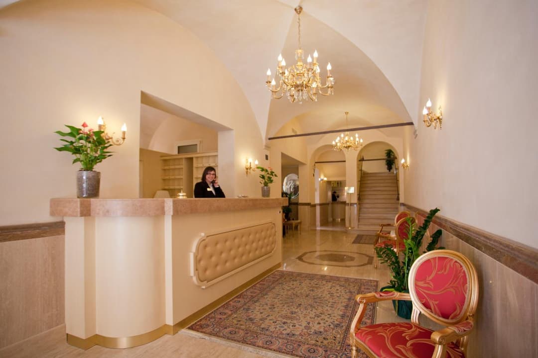 Hotel Cavour — photo 1 of 1