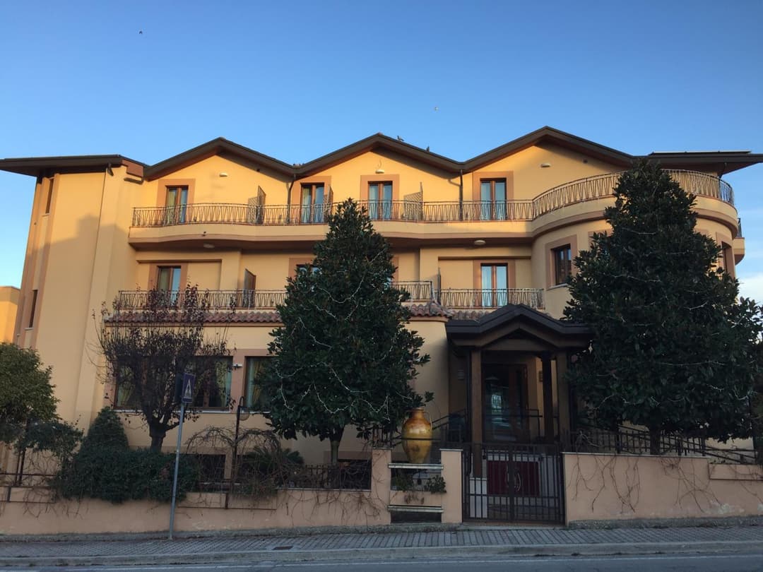 HOTEL L' ANFORA — photo 1 of 1