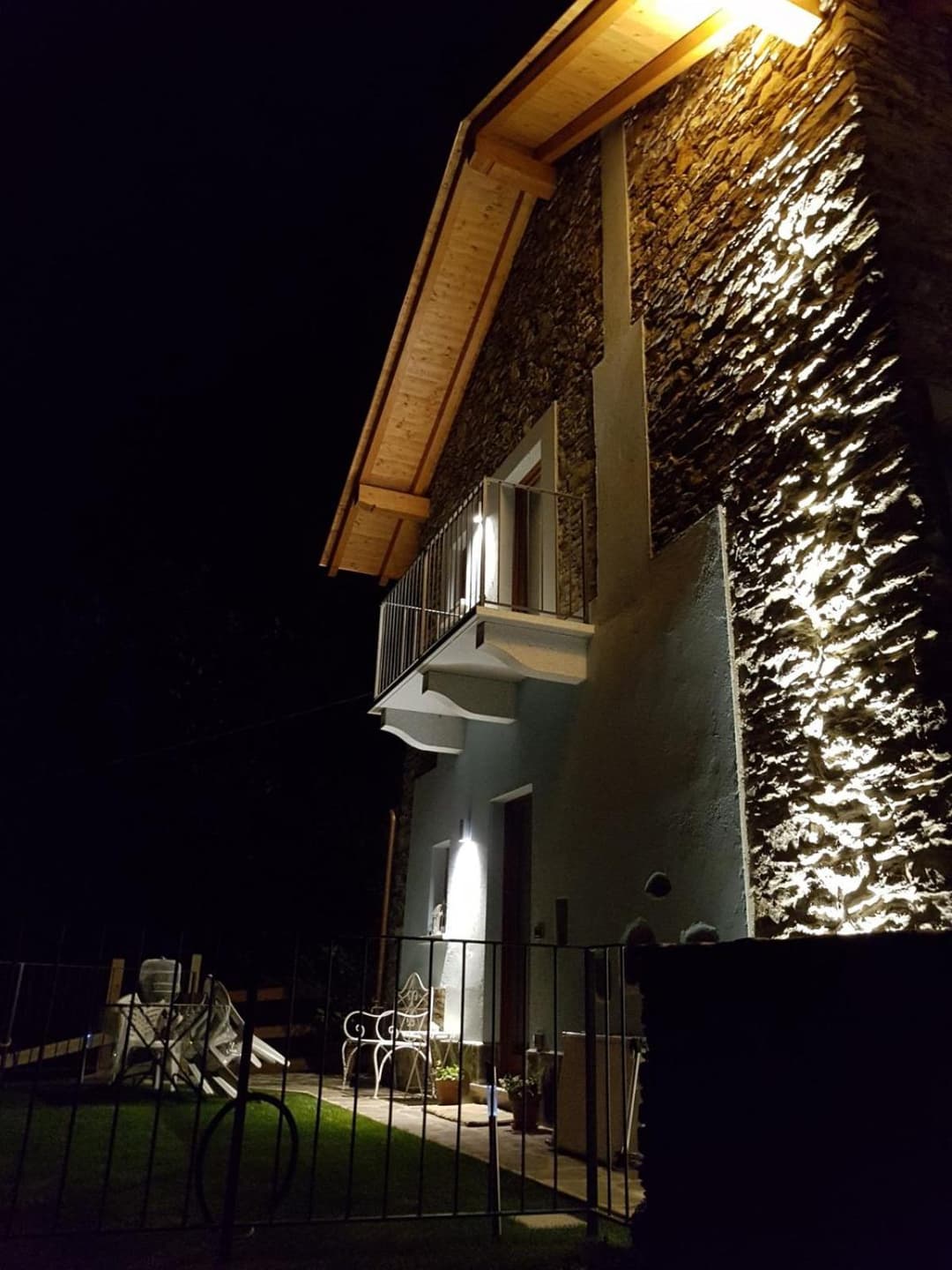 Lago d'Orta Appartamento con vista — photo 1 of 1