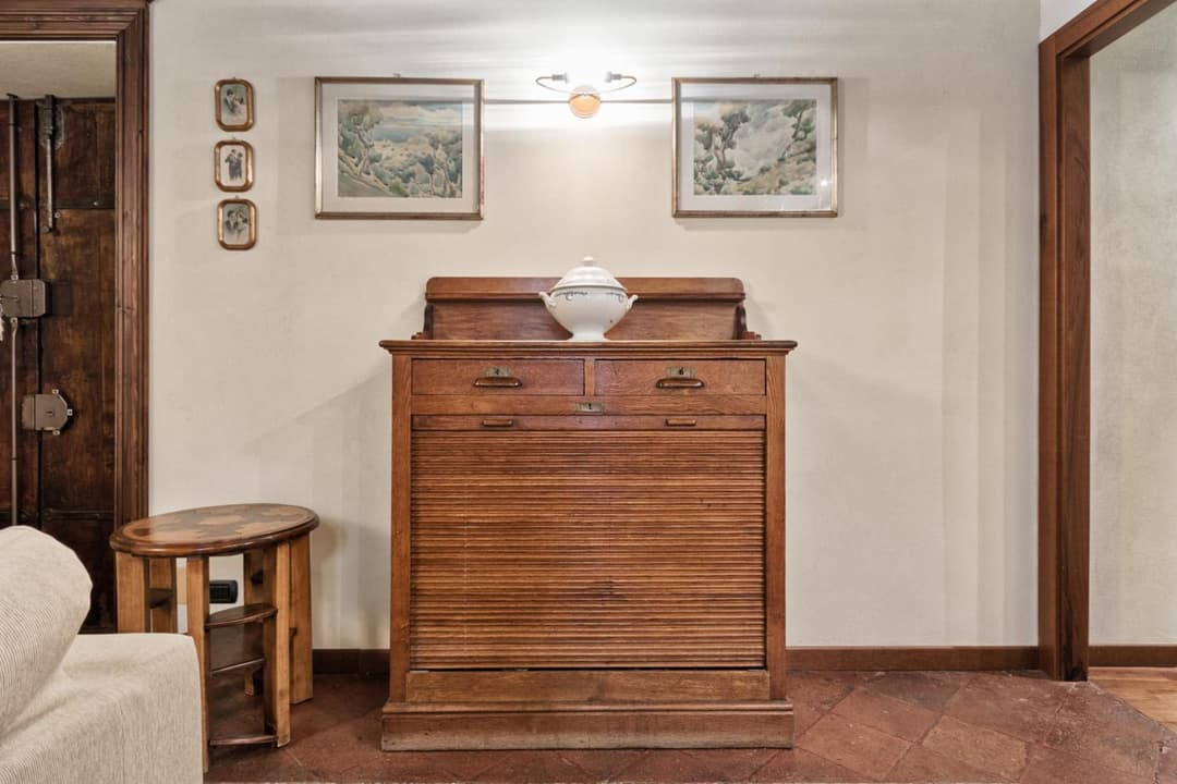 GuestHost - Palazzo Di Città Elegant Apartment — photo 1 of 21