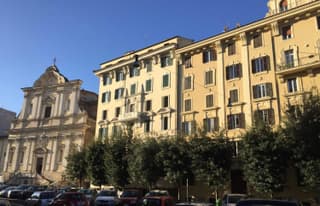 Stazione San Pietro 20 Apartment