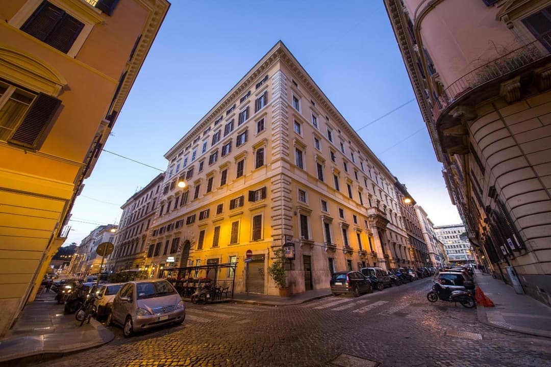 Roma Central Guest House — photo 1 of 1
