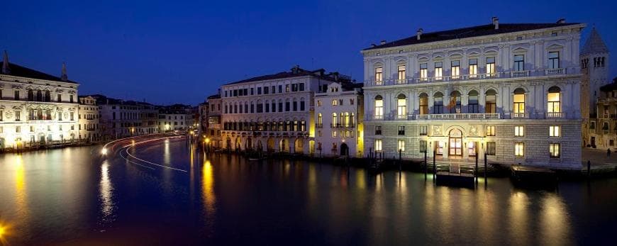 KEY LOCATION near Palazzo Grassi — photo 1 of 1