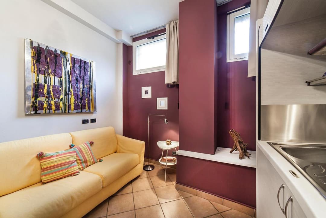 AbitaRoom Wine Mini-Flat — photo 1 of 8