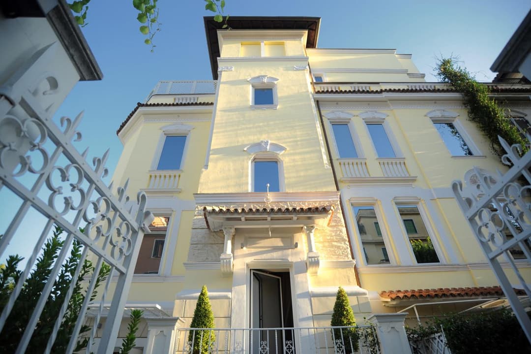 Hotel Villa Duse — photo 1 of 72