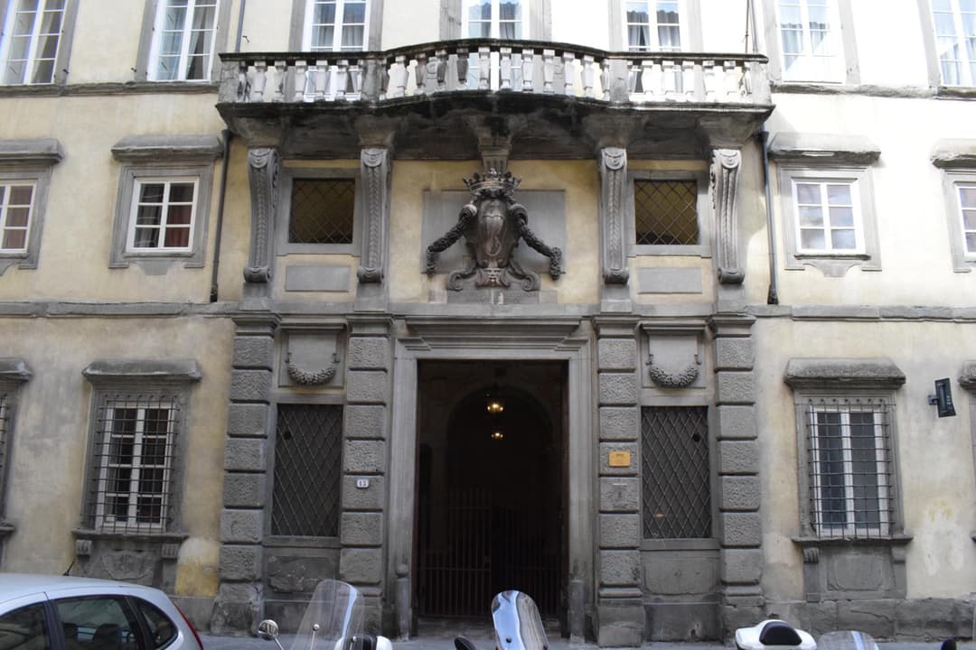 Palazzo Tucci Residenza d'epoca — photo 1 of 80