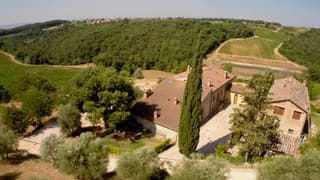 Chianti B&B Design infinity pool shared