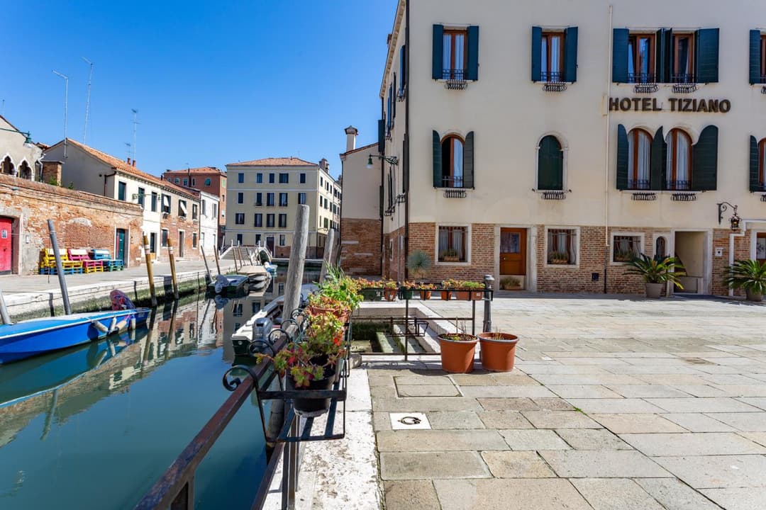 Hotel Tiziano — photo 1 of 183