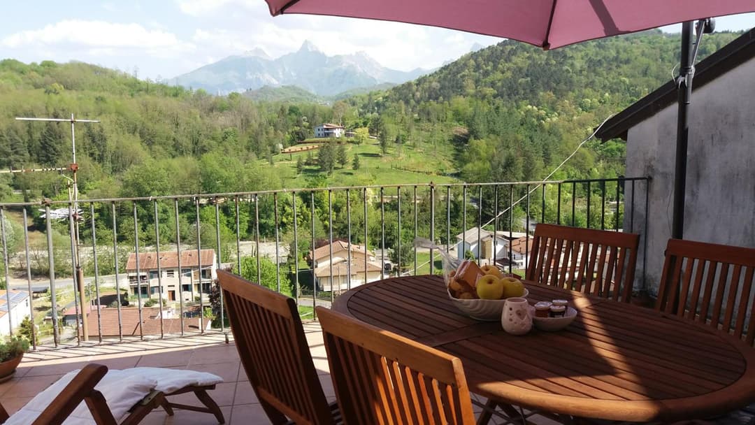 Vista Alpi Apuane — photo 1 of 25