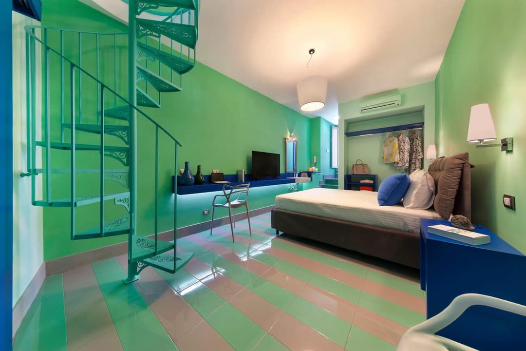 Suite Home Sorrento — photo 1 of 1