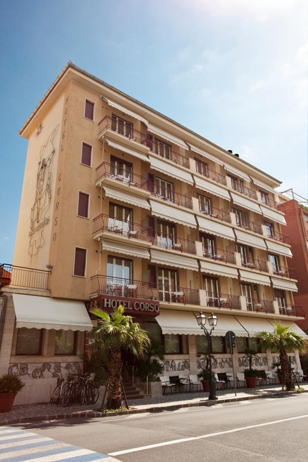 Hotel Corso Alaxi Hotels — photo 1 of 1