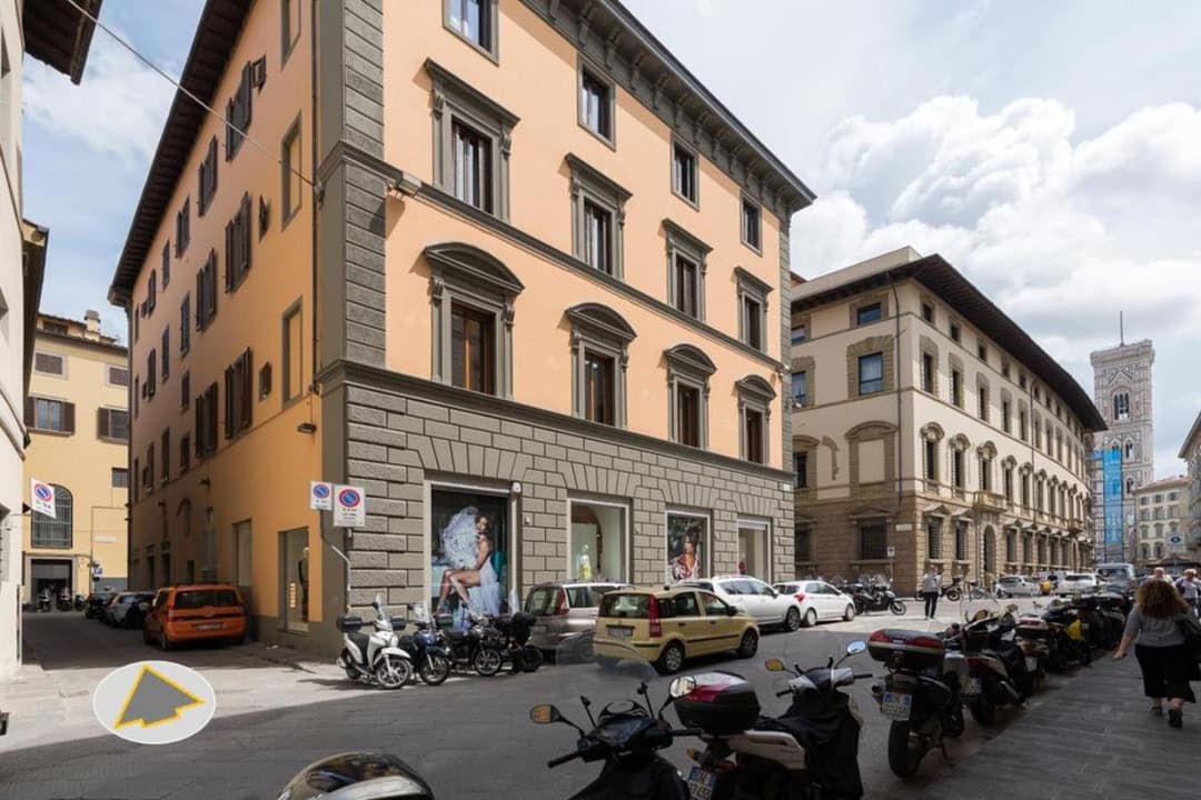 Luxury apartment in city center — photo 1 of 1
