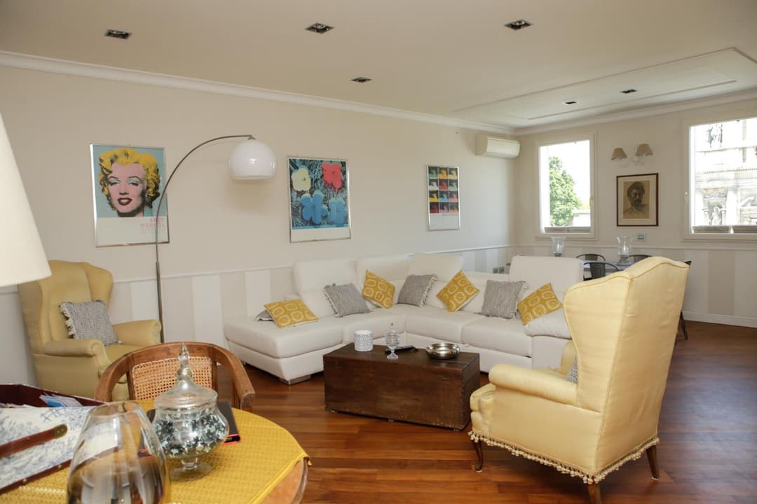 penthouse in the city centre — photo 1 of 1