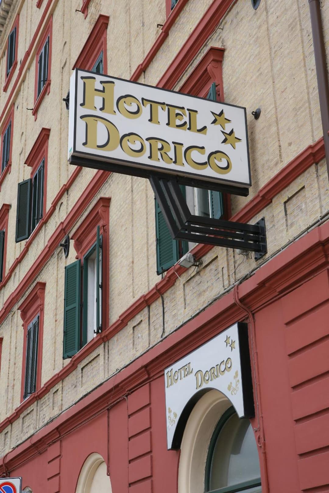 Hotel Dorico — photo 1 of 1