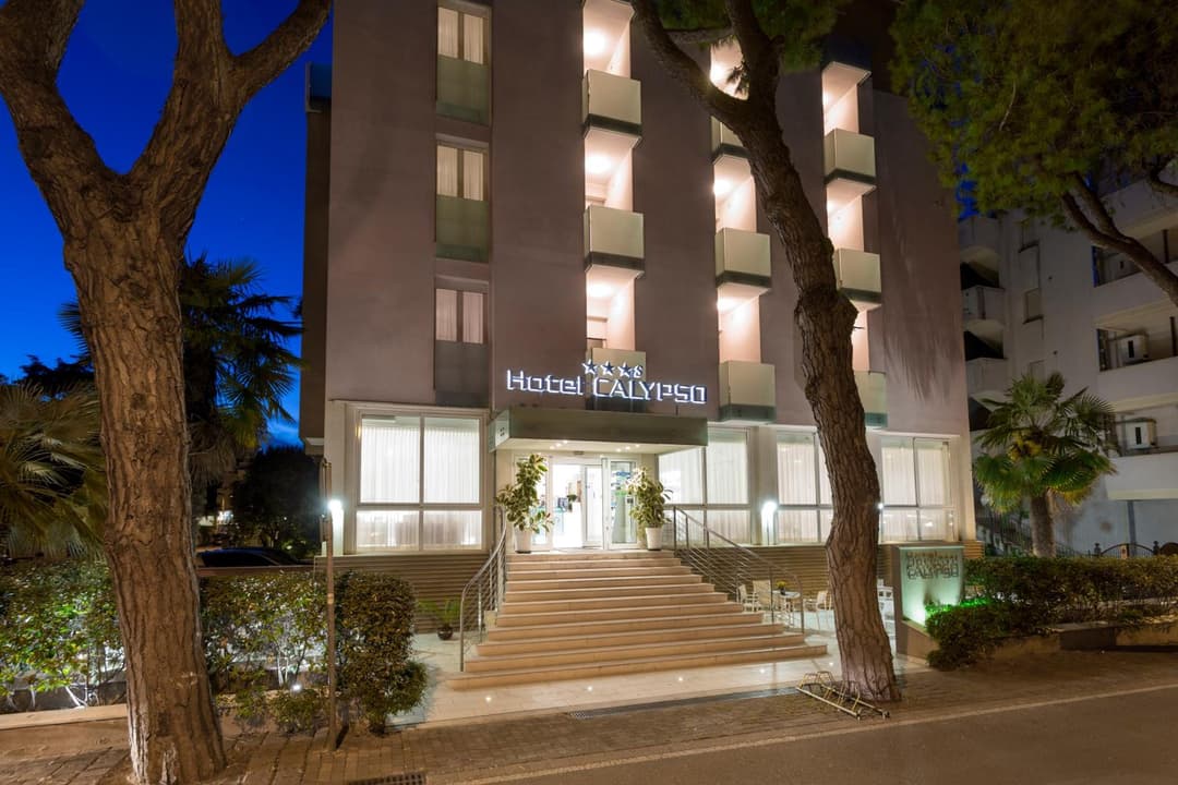Hotel Calypso- Rimini Marina Centro — photo 1 of 68