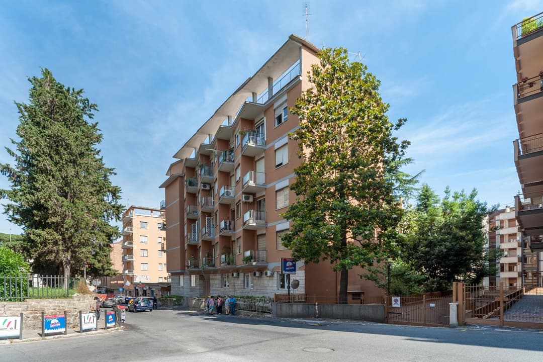 Vatican Stemar Apartment — photo 1 of 1
