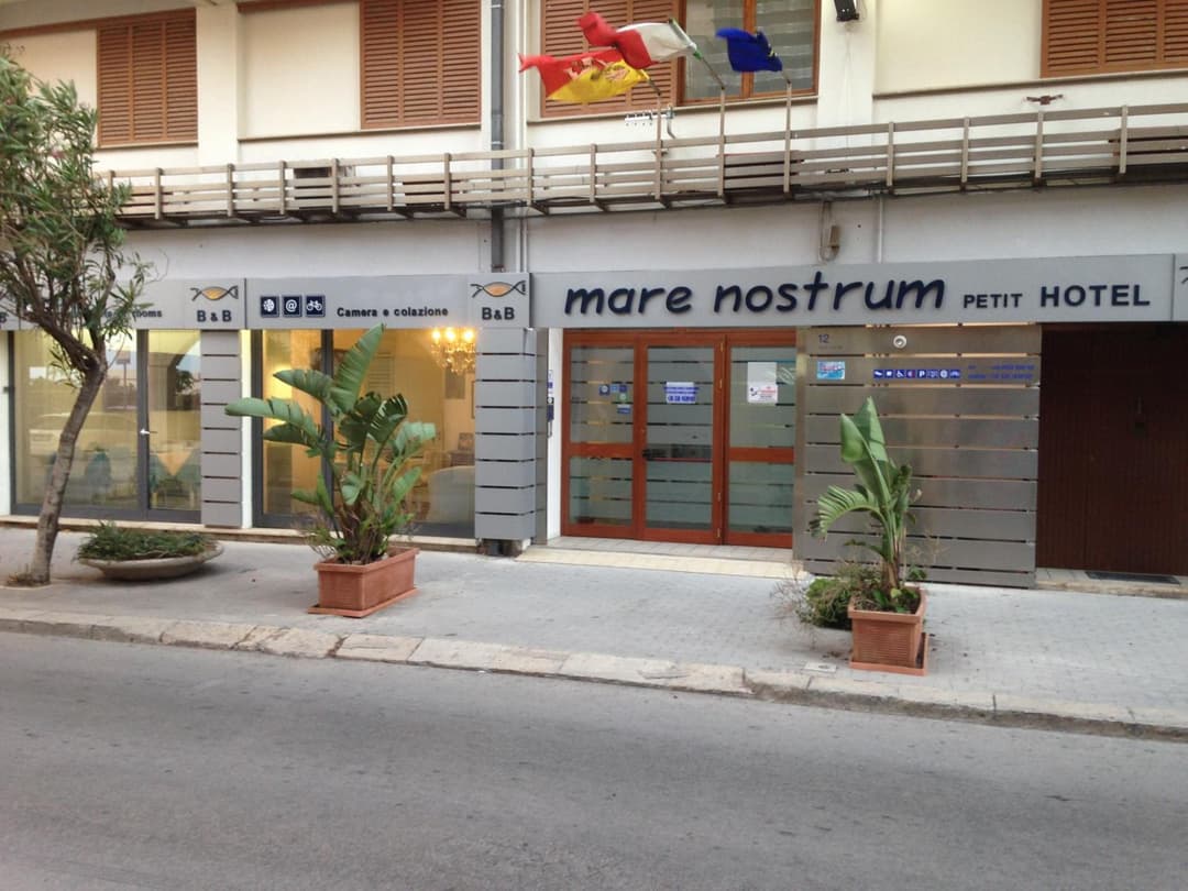 Mare Nostrum Petit Hôtel — photo 1 of 1
