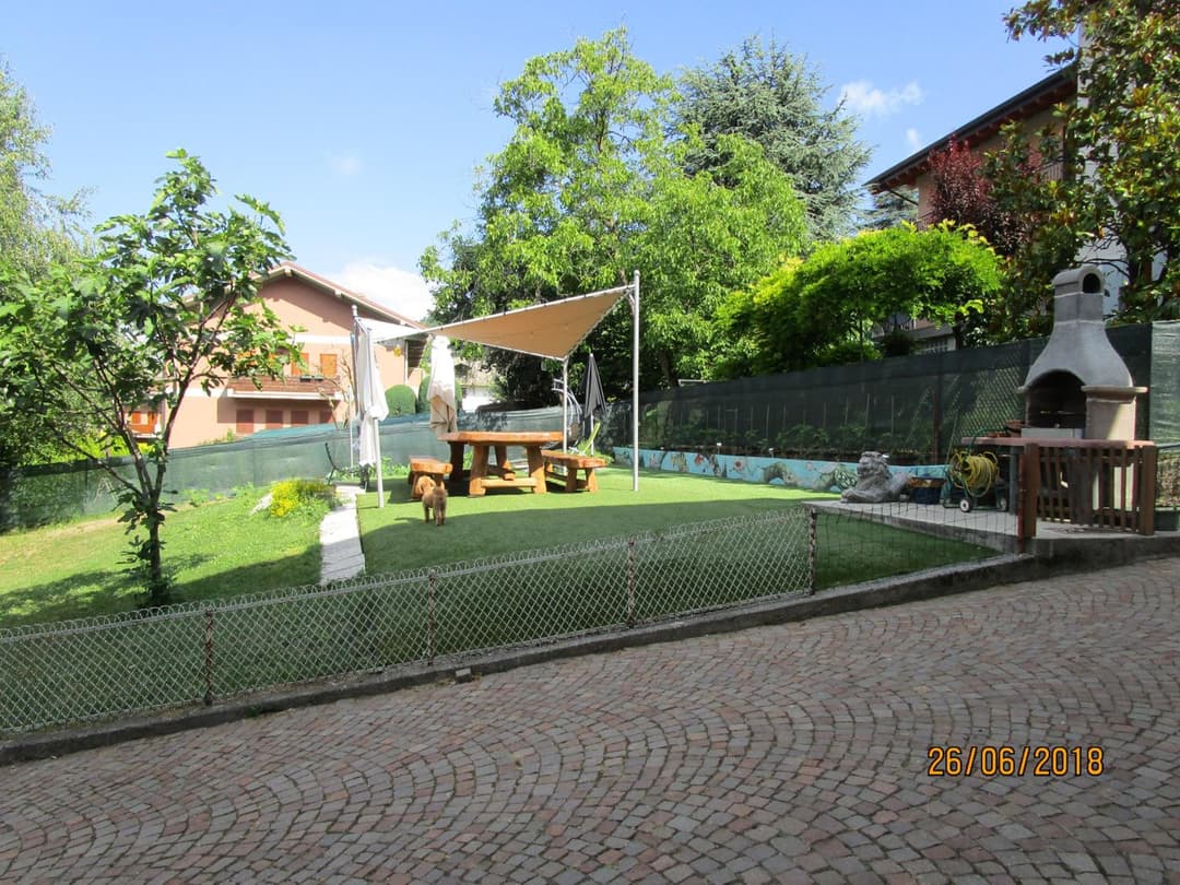 Rainbow House — photo 1 of 1