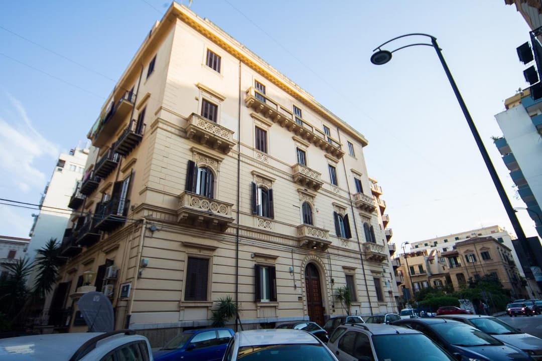 Palermo Gallery — photo 1 of 1