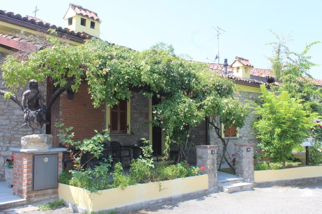 La Casa Di Valerio — photo 1 of 26