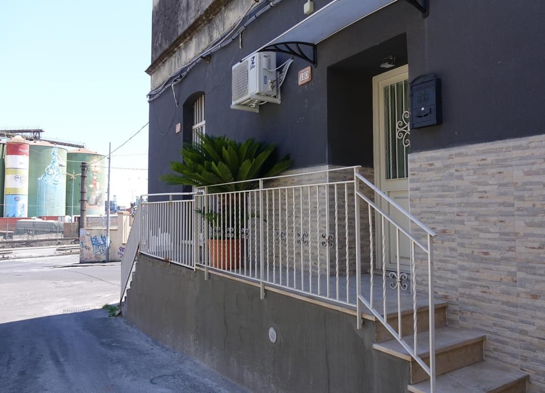 Giader's House - Free Parking — photo 1 of 1
