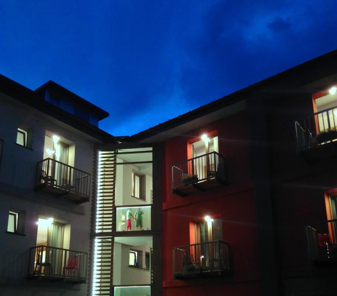 Hotel Bed & Rooms , Corte Rossa -1 Min Walk To Bernina Express — photo 1 of 154