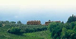 Casa Lari