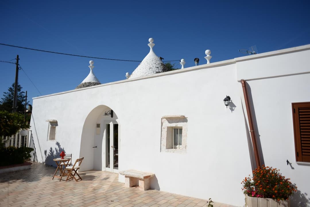 Trullo Vito in Valle D itria con piscina — photo 1 of 1
