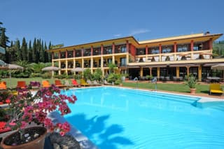 Villa Madrina Lovely and Dynamic Hotel