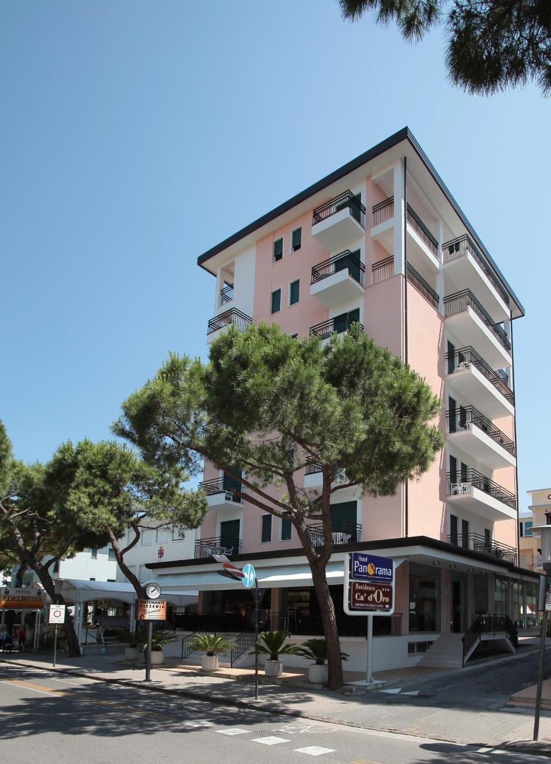Hotel Panorama — photo 1 of 1