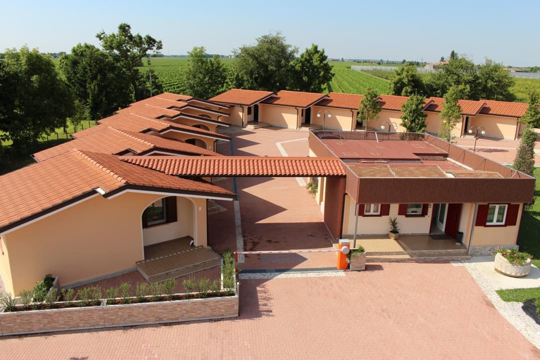Villaggio Olmè — photo 1 of 1