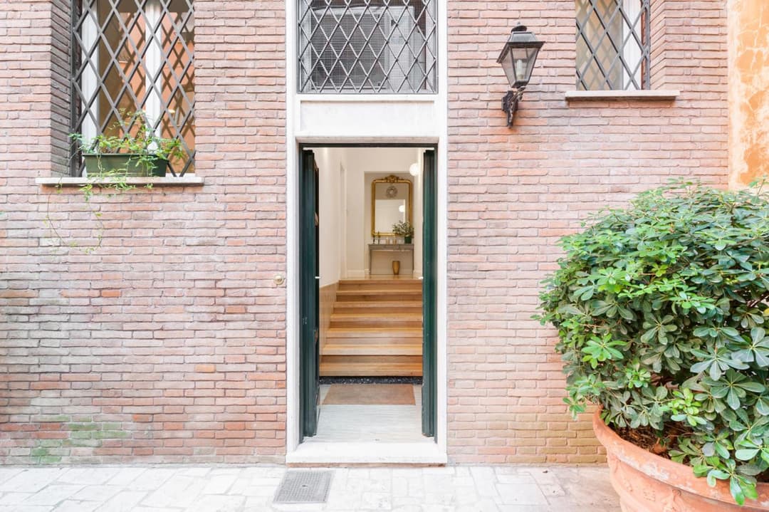 Lovatelli Home al Campidoglio — photo 1 of 1