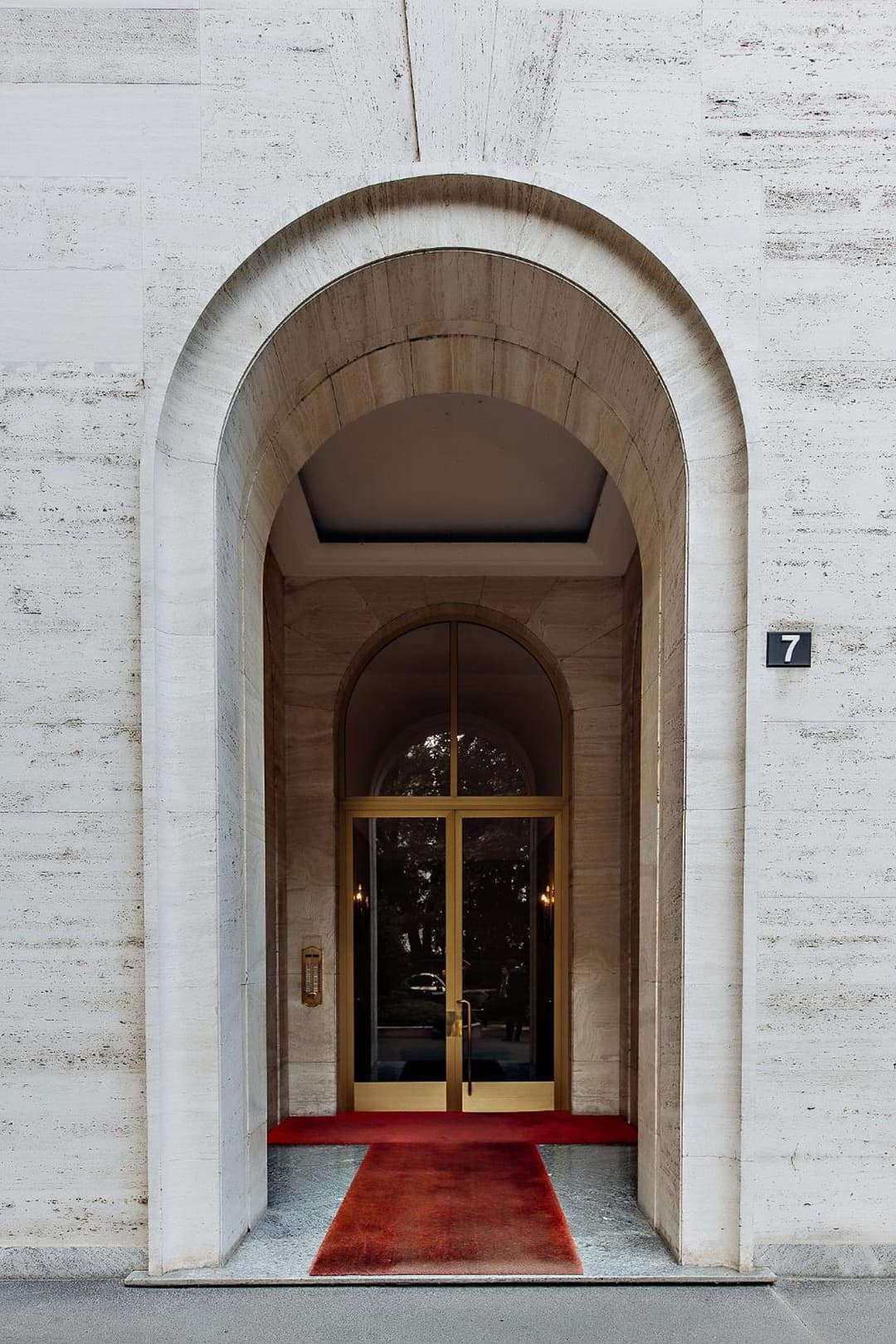 Milano Manzoni CLC Apartments — photo 1 of 71