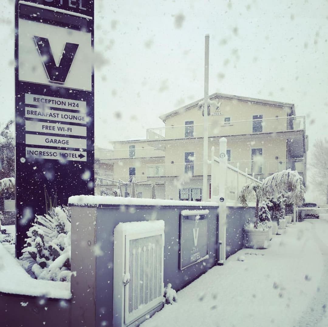 Victoria Hotel — photo 1 of 1