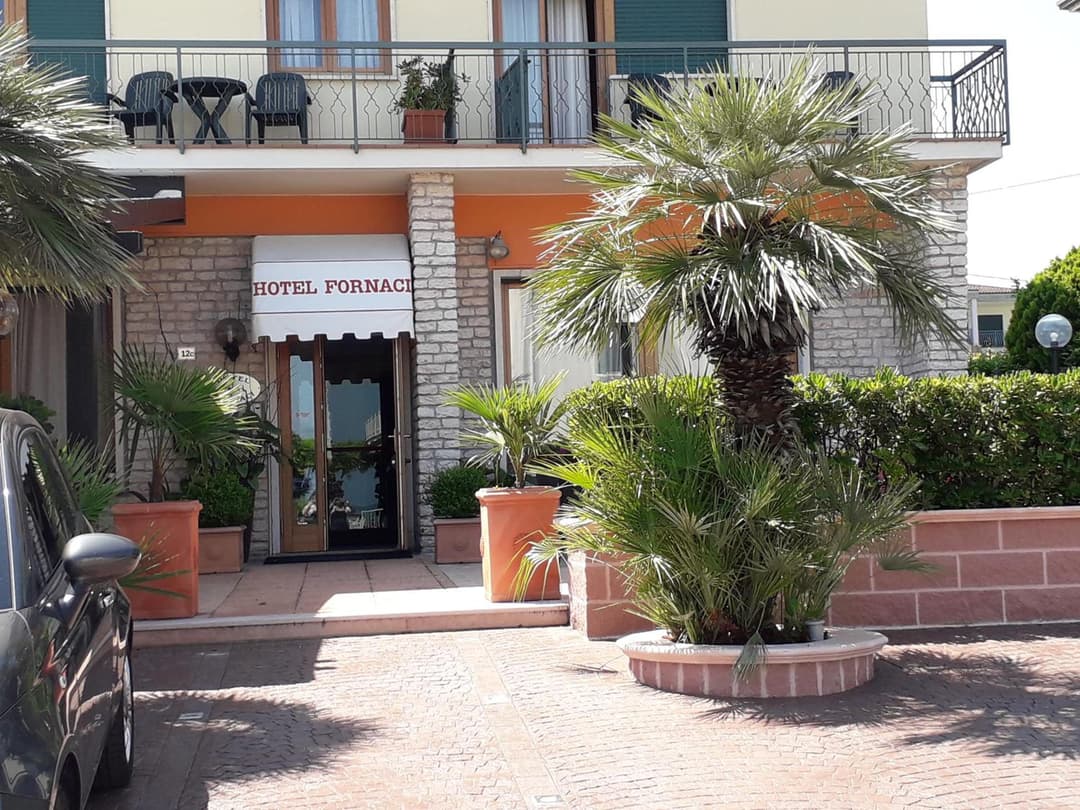 Hotel Fornaci — photo 1 of 178