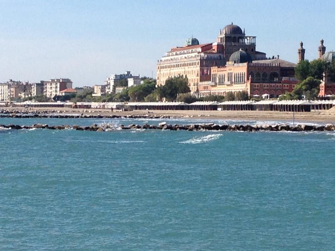 Via Cipro 16 — photo 1 of 1