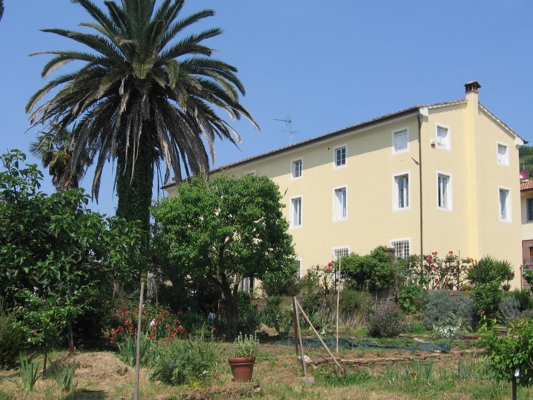 Casa Marcè a "Sonno" — photo 1 of 45