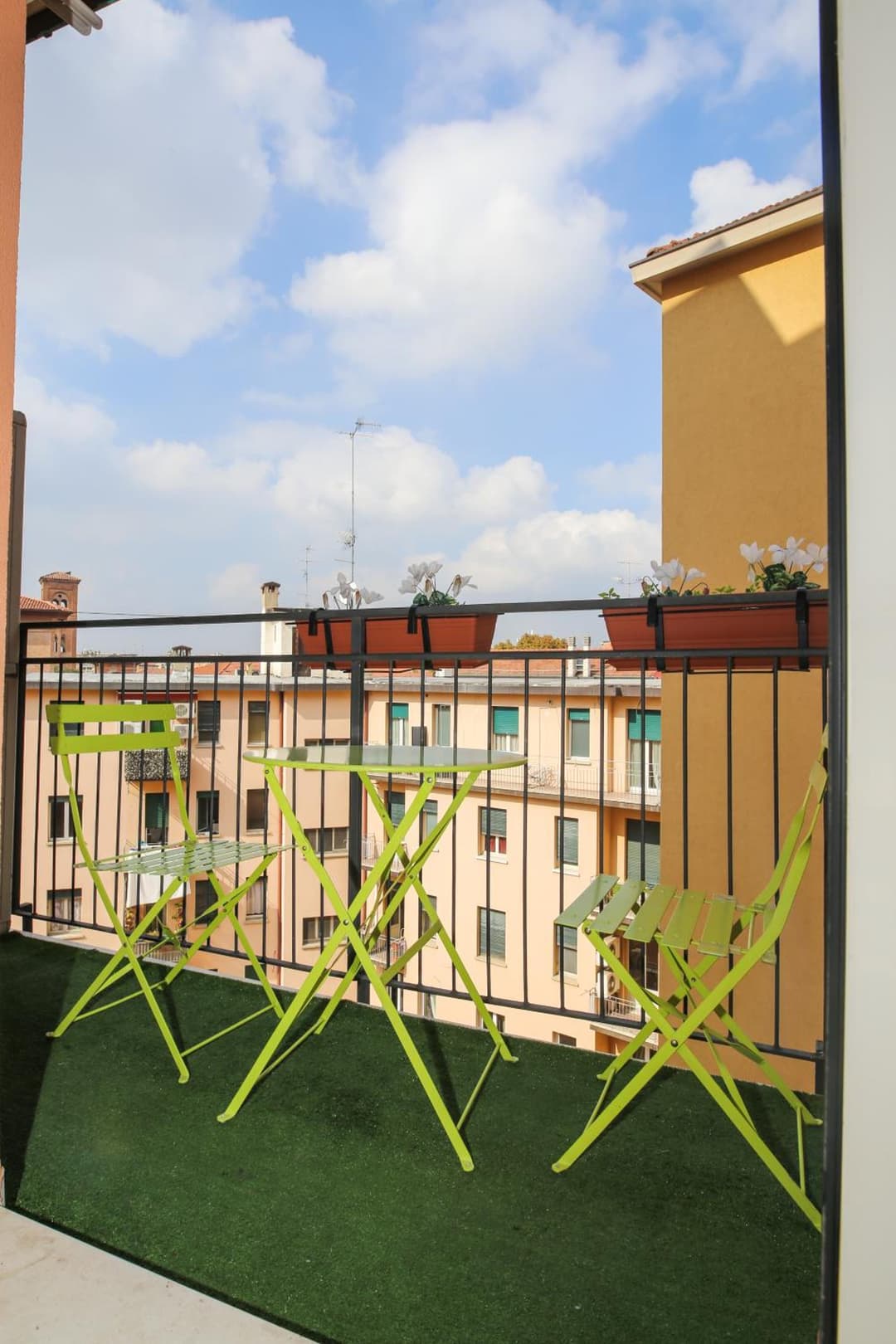 Peaceful apartment in the heart of Bologna — photo 1 of 1