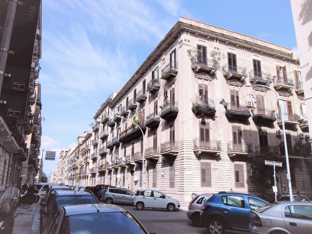 Le vie del Centro — photo 1 of 1