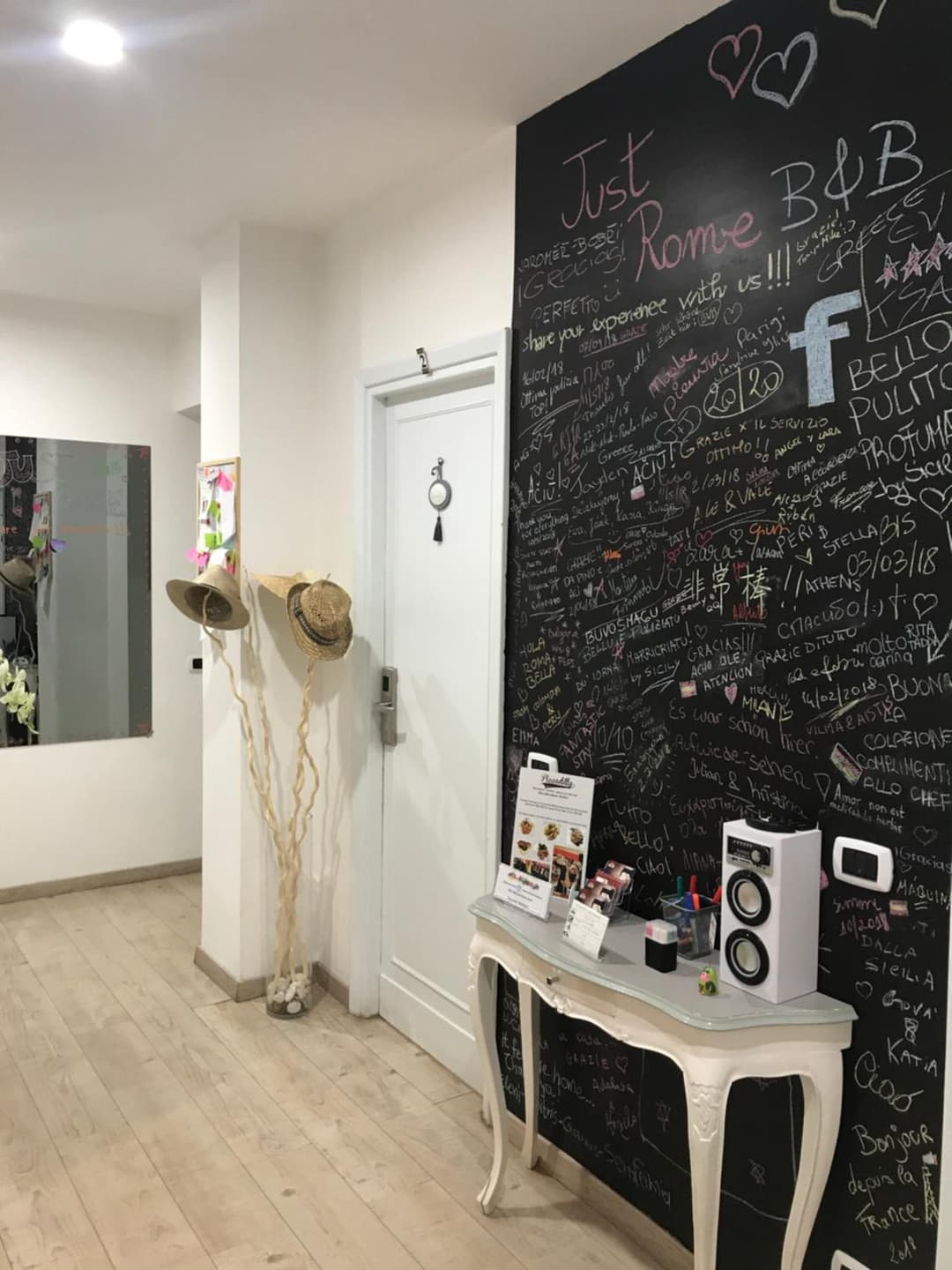 B&B Exa Rooms - Just Rome — photo 1 of 1