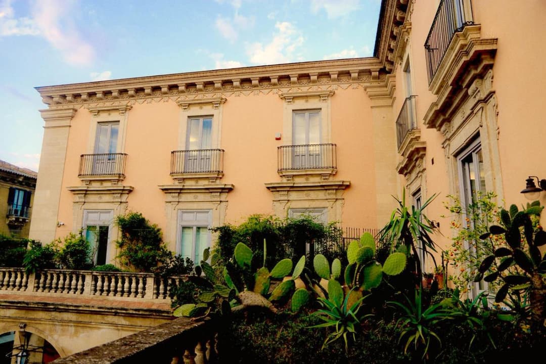 Asmundo di Gisira — photo 1 of 1