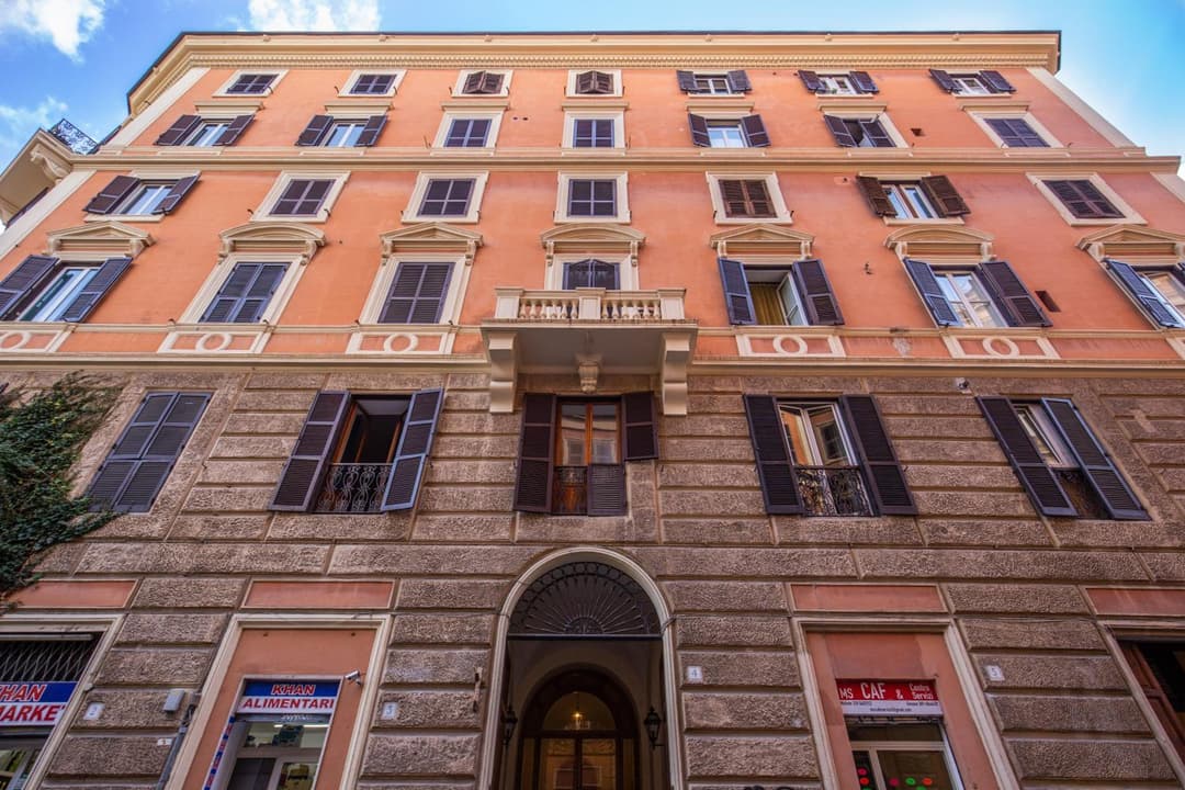 TRASTEVERE - Stylish Good Vibes Apartment — photo 1 of 1